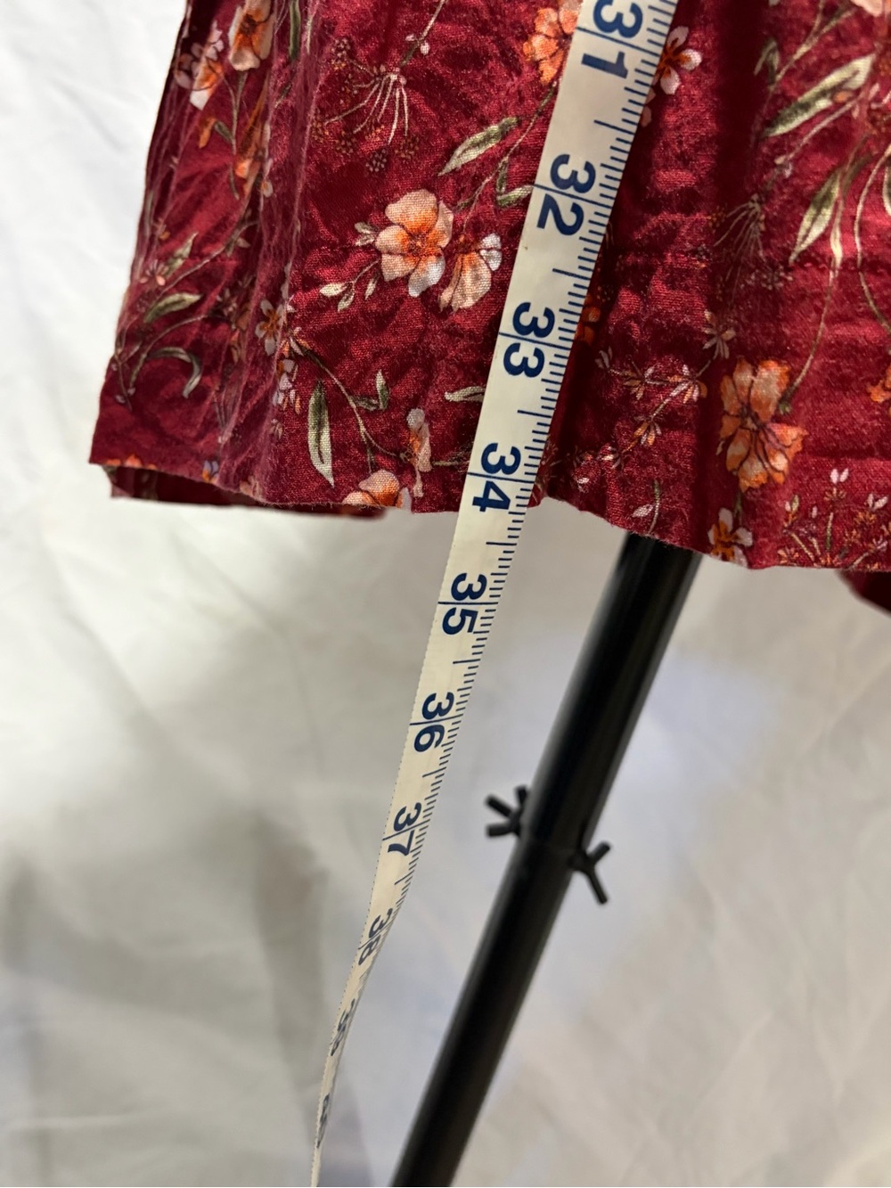 Old Navy Burgundy Floral V‑Neck Mini Dress - Picture 7 of 7